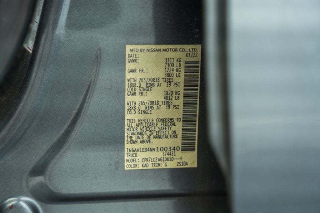 2022 Nissan Titan SV