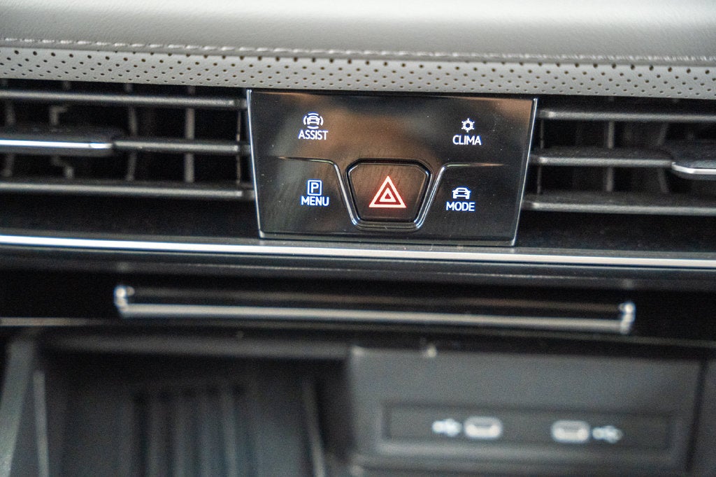 2025 Volkswagen Atlas 2.0T Peak Edition