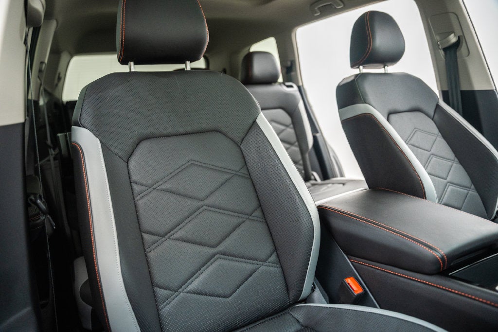 2025 Volkswagen Atlas 2.0T Peak Edition