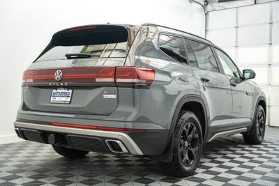 2025 Volkswagen Atlas 2.0T Peak Edition
