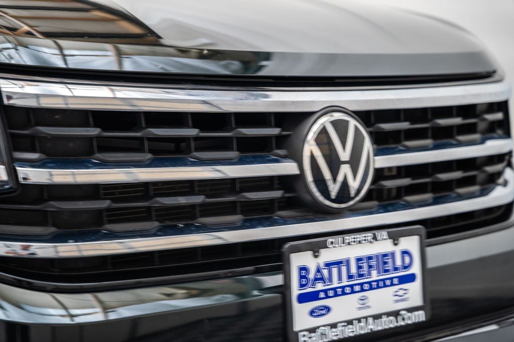 2021 Volkswagen Atlas 3.6L V6 SE w/Technology