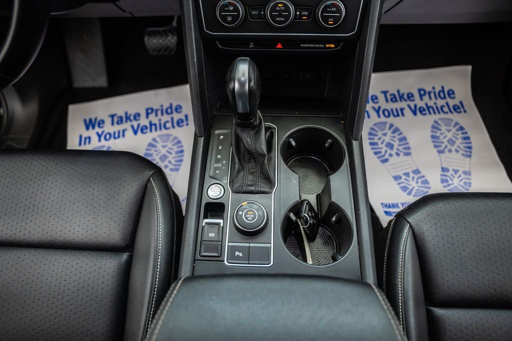 2021 Volkswagen Atlas 3.6L V6 SE w/Technology