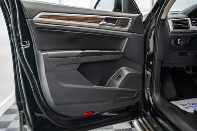 2021 Volkswagen Atlas 3.6L V6 SE w/Technology