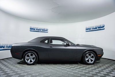 2015 Dodge Challenger SXT
