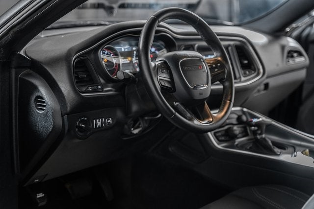 2015 Dodge Challenger SXT