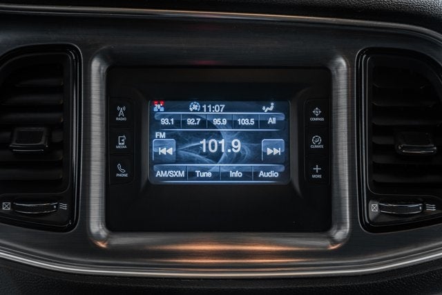 2015 Dodge Challenger SXT