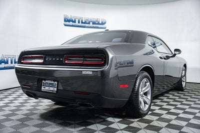 2015 Dodge Challenger SXT