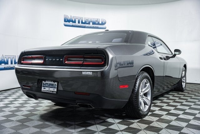 2015 Dodge Challenger SXT