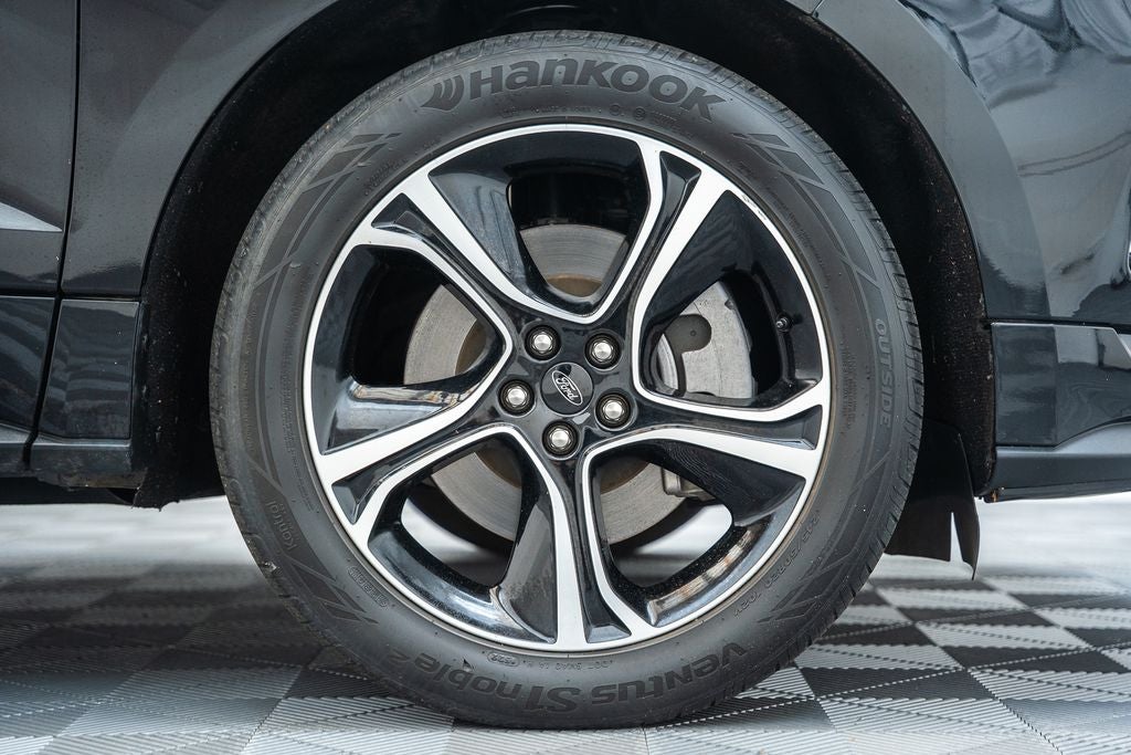 2023 Ford Edge ST