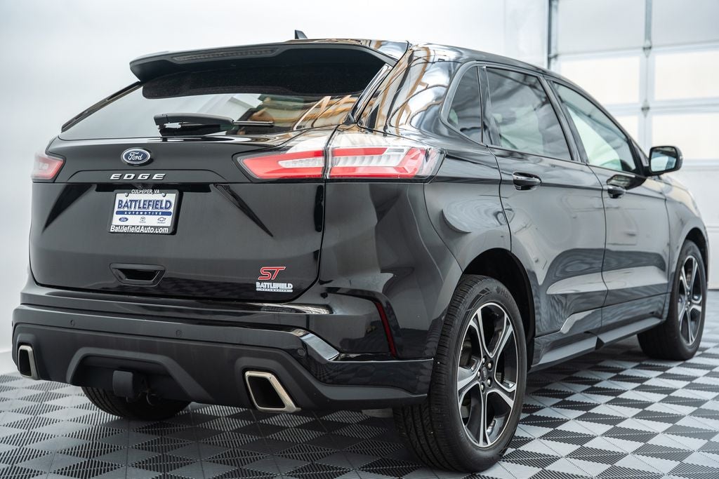2023 Ford Edge ST