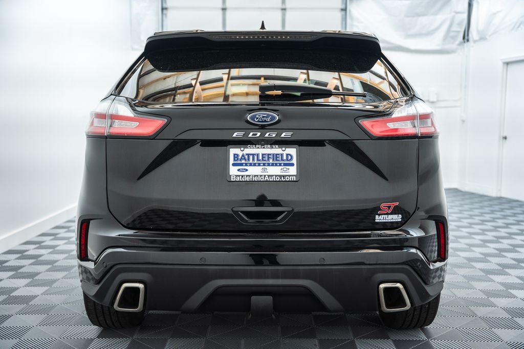 2023 Ford Edge ST