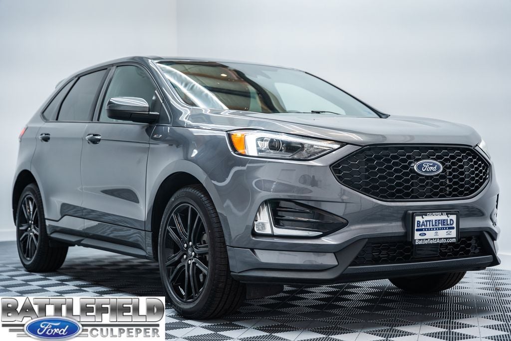 2022 Ford Edge ST Line