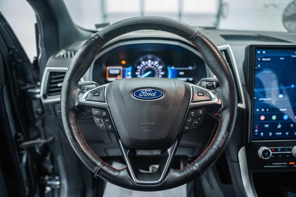 2022 Ford Edge ST Line