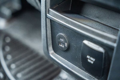 2022 Ford Edge ST Line