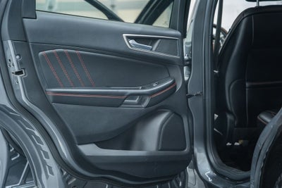 2022 Ford Edge ST Line