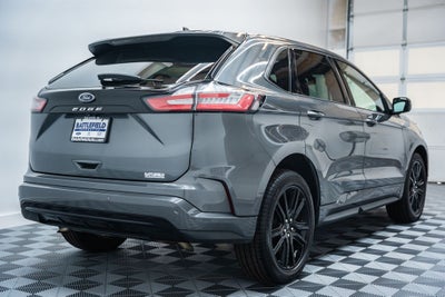 2022 Ford Edge ST Line