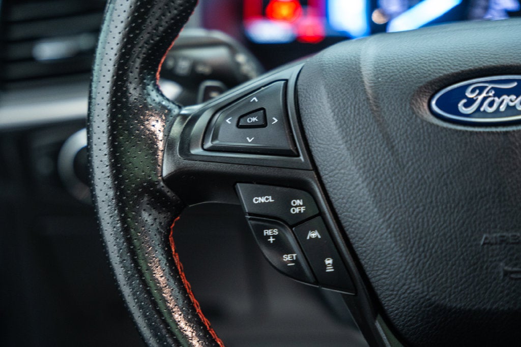 2022 Ford Edge ST Line