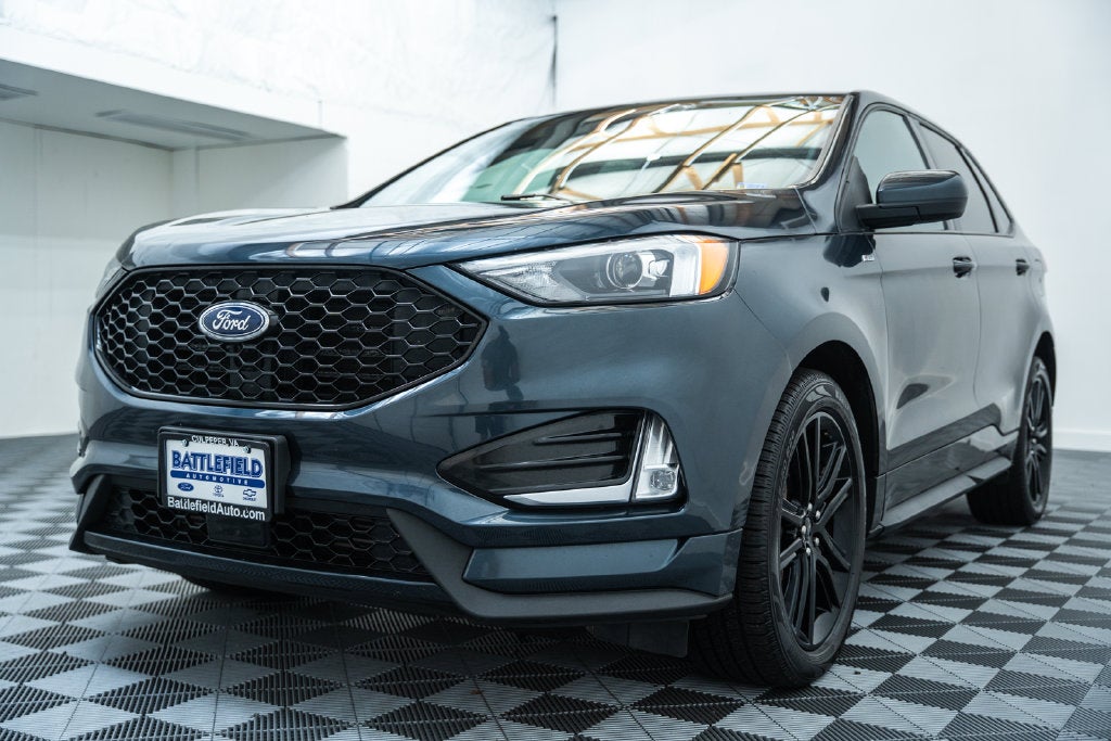 2022 Ford Edge ST Line