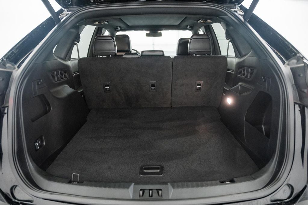 2024 Ford Edge ST Line