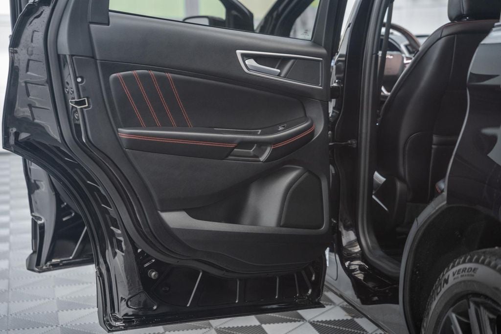 2024 Ford Edge ST Line
