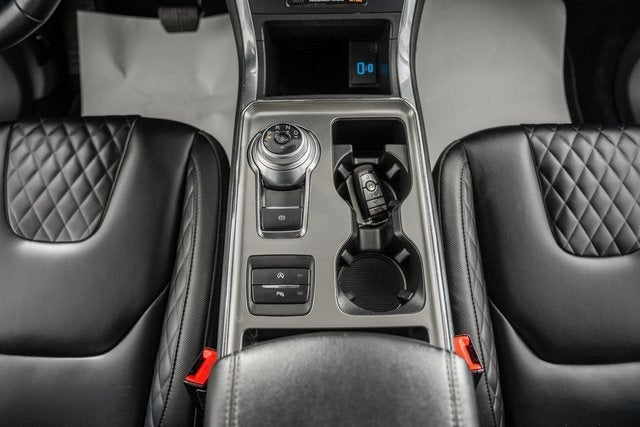 2024 Ford Edge Titanium