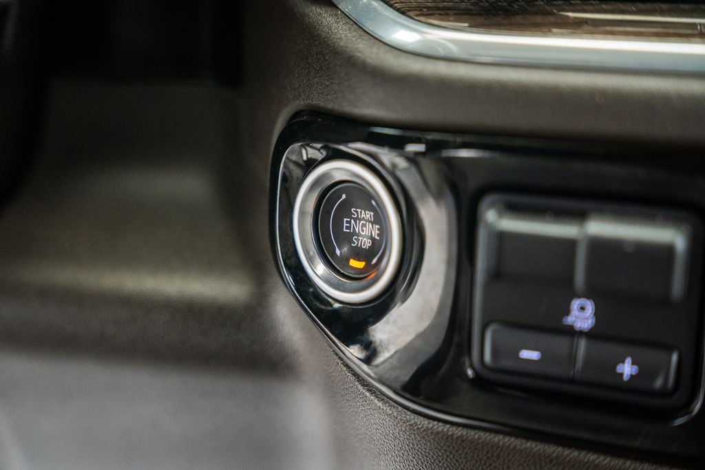 2025 Chevrolet Silverado 1500 LT LT1