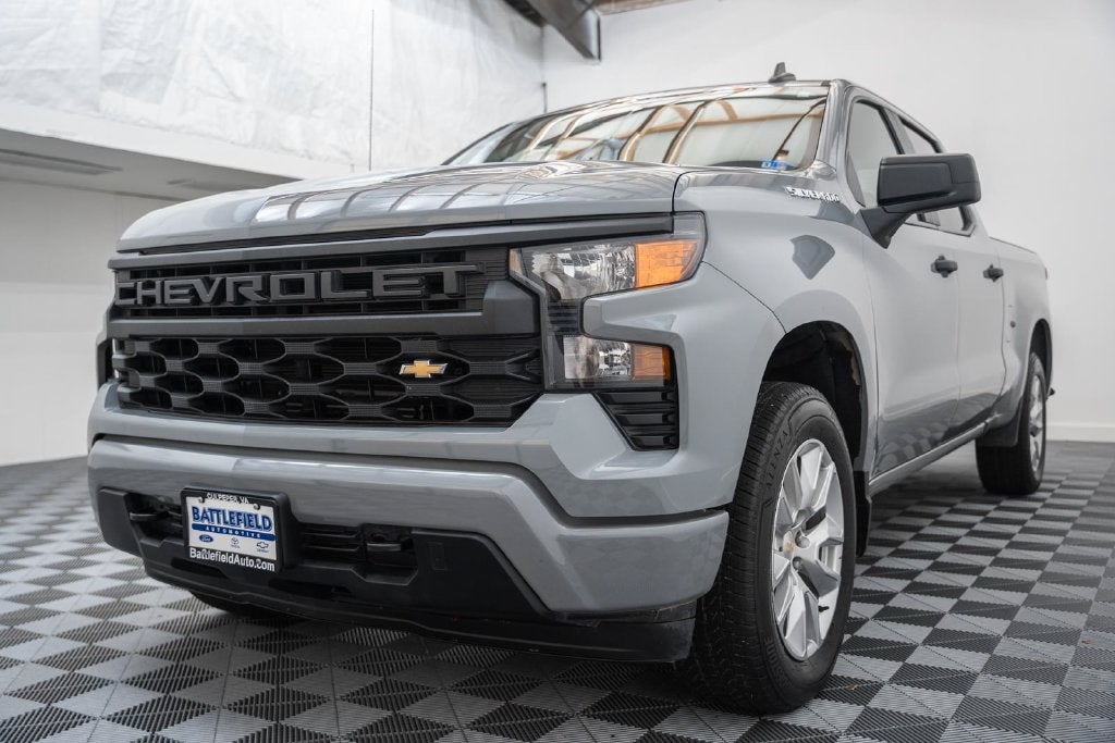 2024 Chevrolet Silverado 1500 Custom