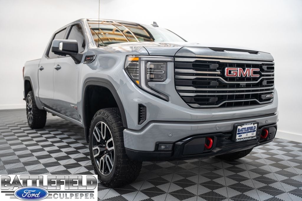 2024 GMC Sierra 1500 AT4