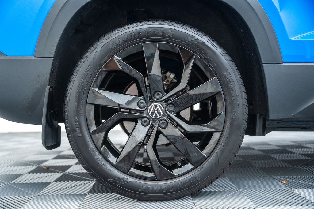 2023 Volkswagen Taos 1.5T SE