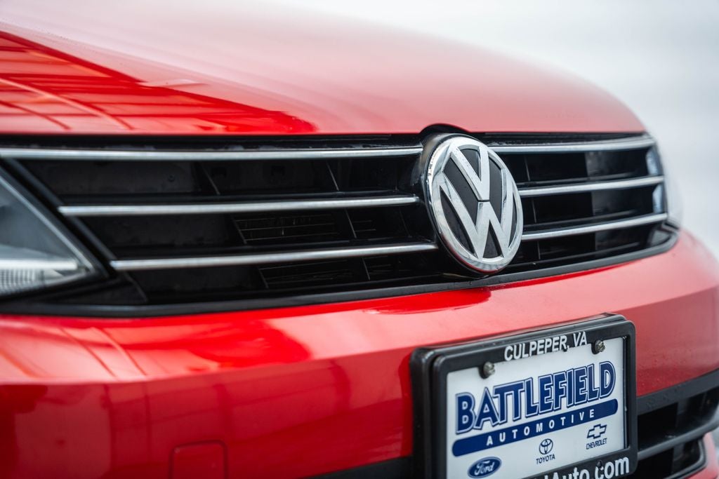 2015 Volkswagen Jetta 2.0L S