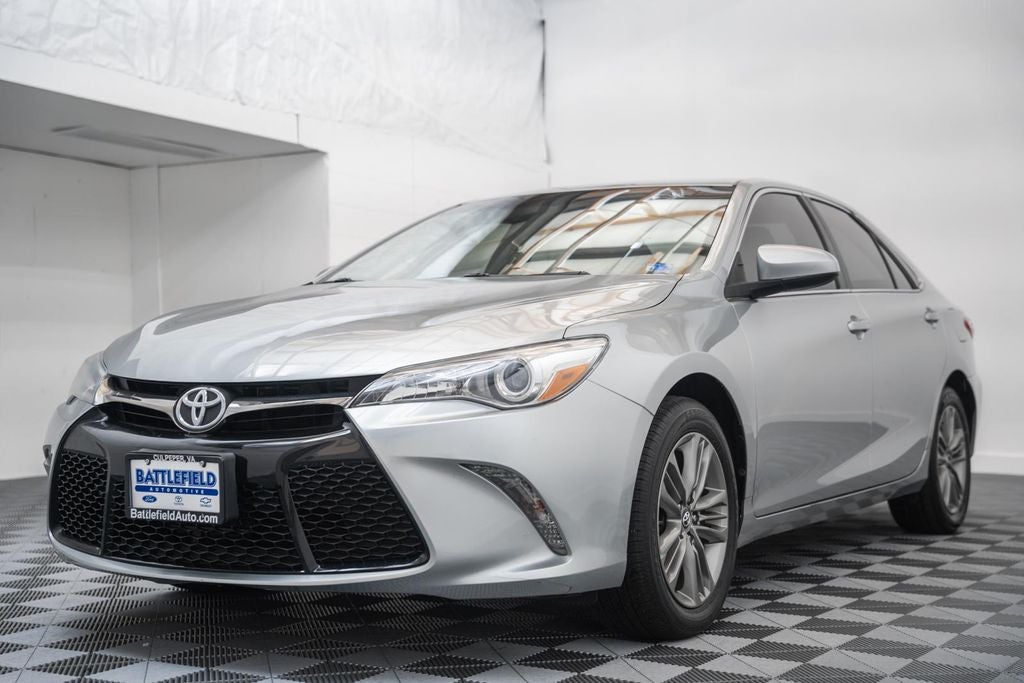 2017 Toyota Camry SE