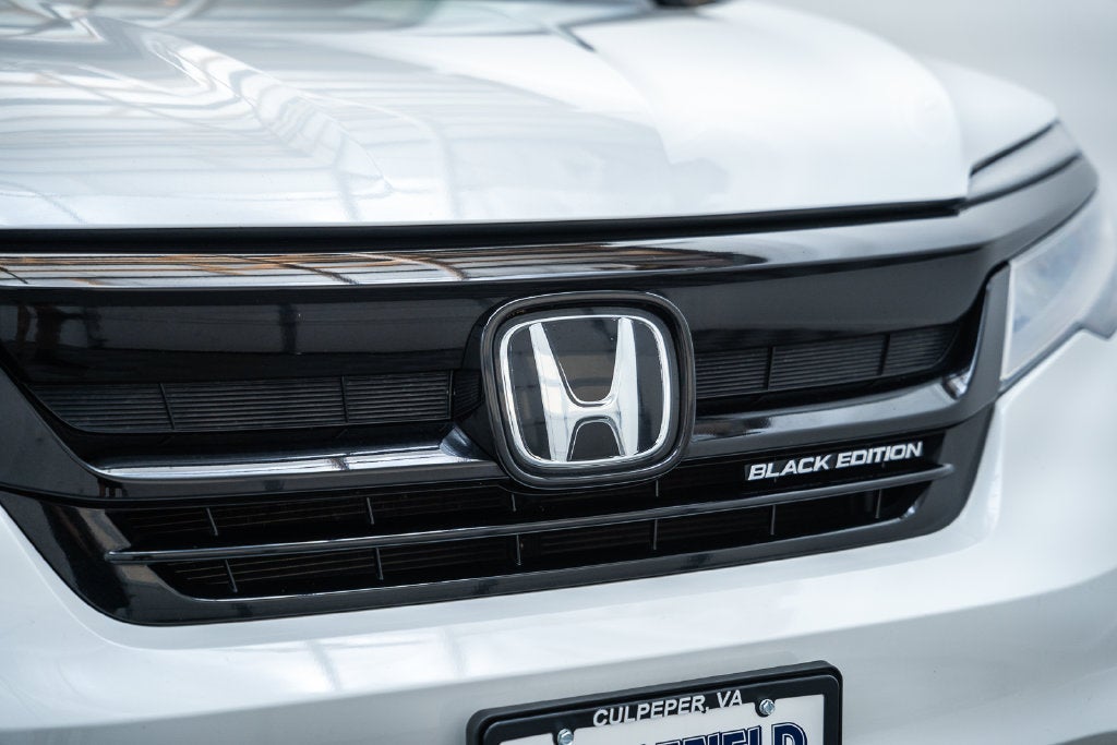 2022 Honda Pilot Black Edition