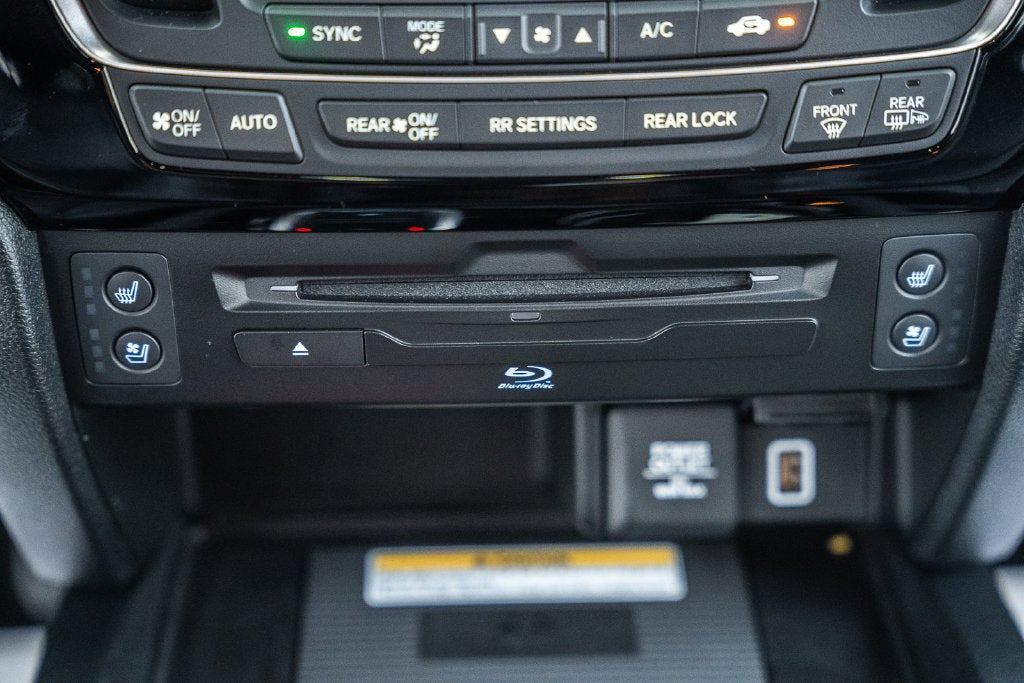 2022 Honda Pilot Black Edition