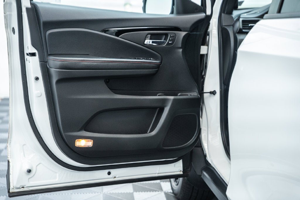 2022 Honda Pilot Black Edition