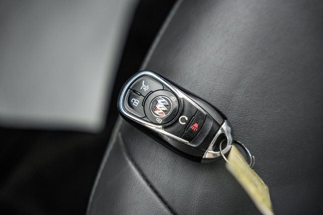 2020 Buick Enclave Essence