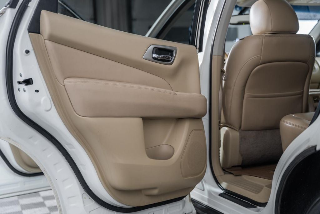 2015 Nissan Pathfinder Platinum