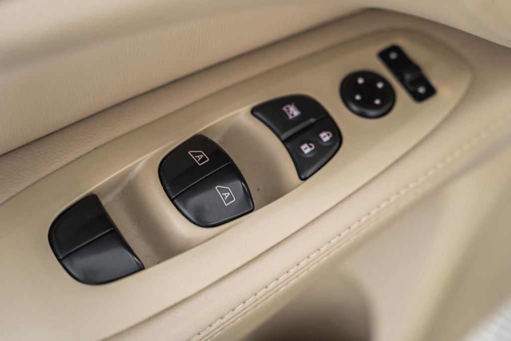 2015 Nissan Pathfinder Platinum