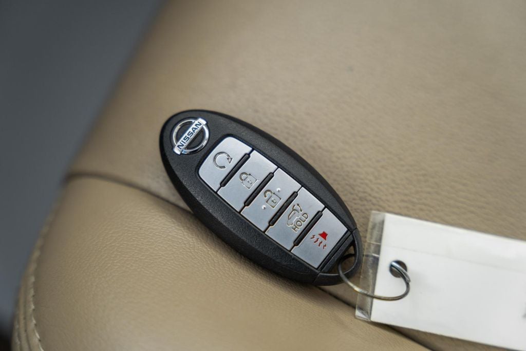 2015 Nissan Pathfinder Platinum