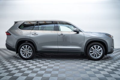 2026 Toyota Grand Highlander Platinum