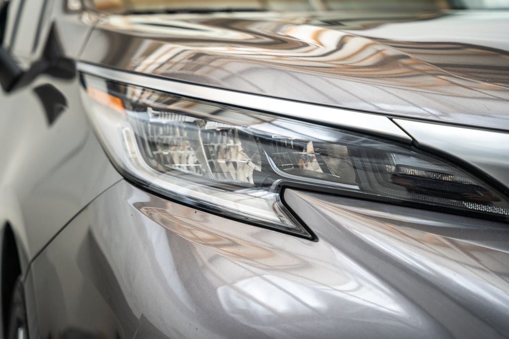 2022 Toyota Sienna XSE 7 Passenger