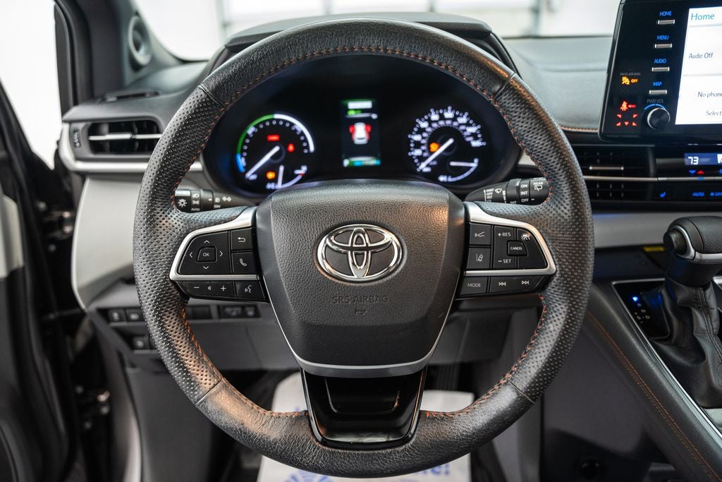 2022 Toyota Sienna XSE 7 Passenger