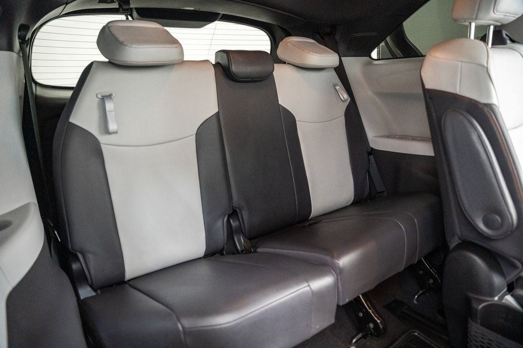2022 Toyota Sienna XSE 7 Passenger