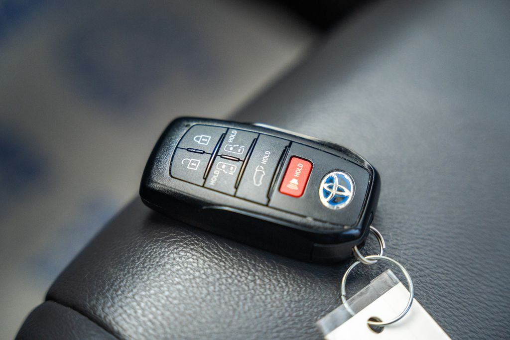 2022 Toyota Sienna XSE 7 Passenger