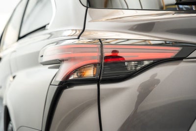 2022 Toyota Sienna XSE 7 Passenger