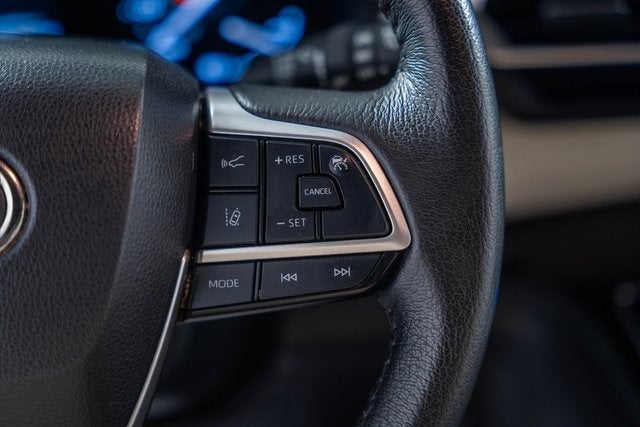 2023 Toyota Sienna XLE 7 Passenger