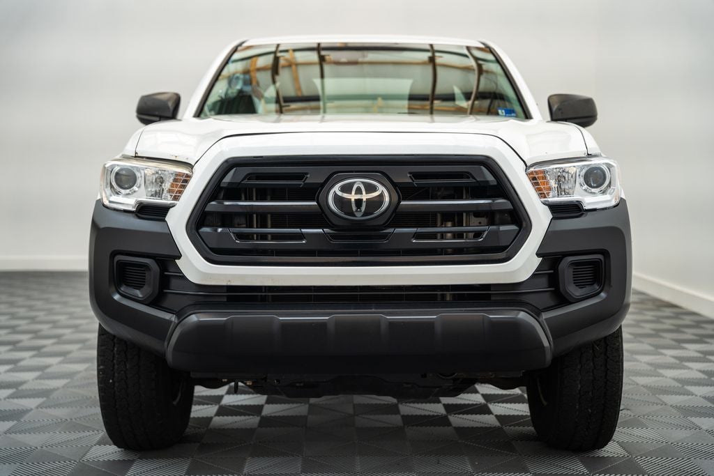 2018 Toyota Tacoma SR
