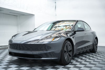 2025 Tesla Model 3 Long Range
