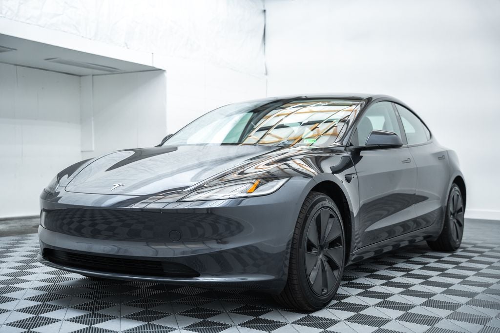 2025 Tesla Model 3 Long Range