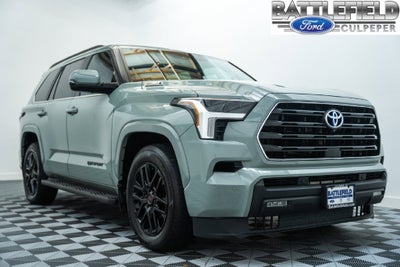 2024 Toyota Sequoia SR5