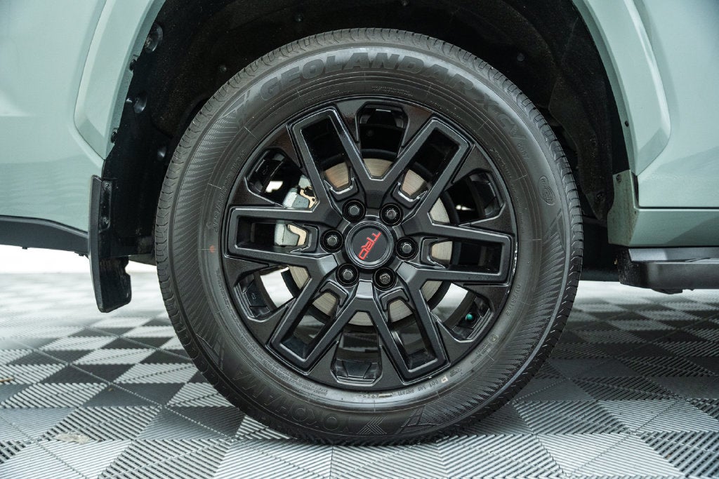 2024 Toyota Sequoia SR5